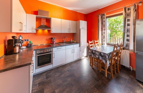 Waimes Villa | Ludogite: Lover’s Retreat