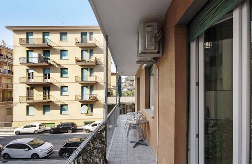 Sestri Levante Apartment | LUDOVICA: centrally located,150 mt from sea. Private parking. Air Condtioning