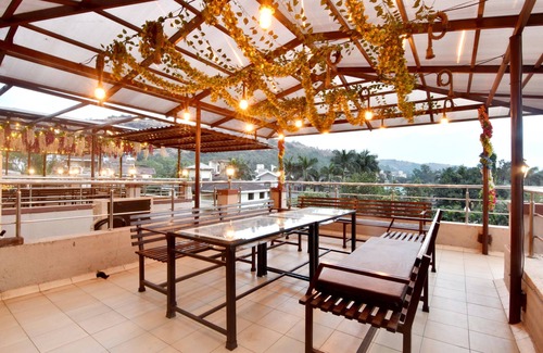 Tungarli Villa | Lugani's - MV Villan