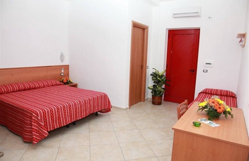 Terme Luigiane Bed & Breakfast | Luigiane B&B e Ristorante