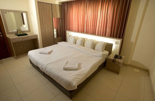 Al Jubeiha Hotel | Lujain Hotel/Deluxe Apartment