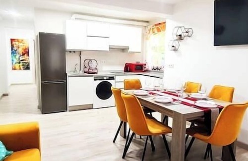 San Lazaro y Otero Apartment | Lujo Parking, Maquina Arcade, Wifi y Netflix
