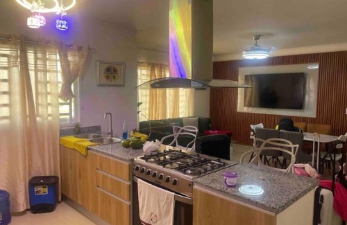 San Francisco de Macoris Apartment | Lujoso Apartamento con Picuzzi Privado y Piscina