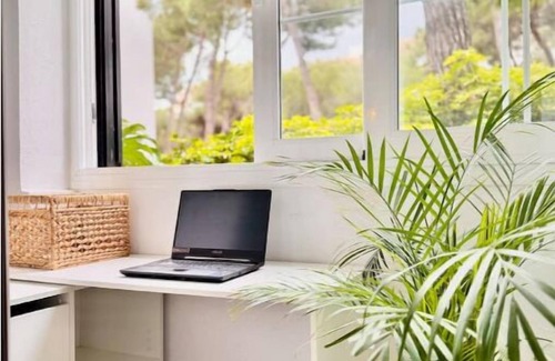 Nikki Beach Apartment | Lujosa Riviera Boho, cerca de Nikki Beach