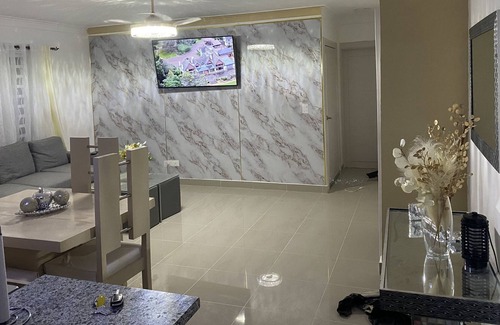 San Francisco de Macoris Apartment | Lujoso apartamento con jacuzzi privado