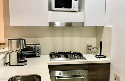 Comuna 2 Apartment | Lujoso Apartamento! Gran Ubicación y Vista al mar