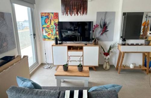 Villa Devoto Apartment | Lujoso Penthouse a estrenar en Sofisticado Barrio y Edificio Vista panorámica 100m2 Gimnasio Piscina Lujoso Salon de Fiestas Parking privado gratis con acceso directo al departamento