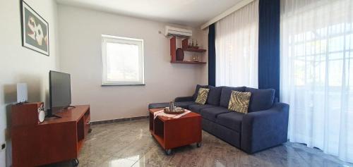 Lukovo Apartment | Lukovo Seafront Apartments