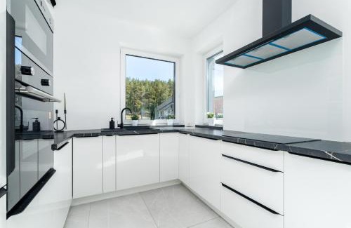 Pilchowo Apartment | Luksusowy Apartament Pod Lasem Szczecin-Pilchowo