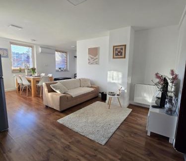 Sopron Apartment | LULU Apartman