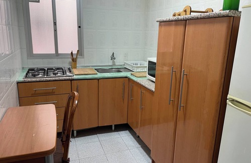 Bailen-Miraflores Apartment | Lulu Apartment