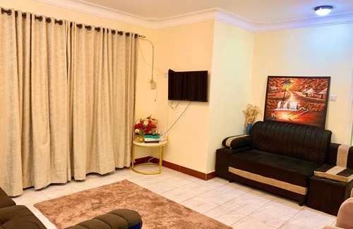 Jinja Apartment | Lulu's Origo