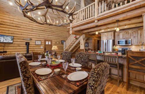 Island Park House | Lumberjack Lodge