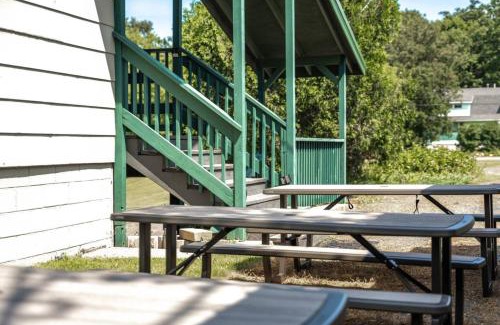 Balsam Lake Apartment | LumberJill Lodge Room 9