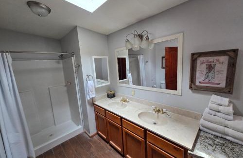 Pinetop-Lakeside House | Lumbermen's Village
