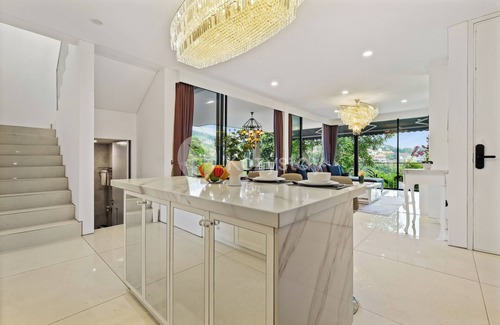 Ciburial Villa | Lumiere by Kozystay - Dago
