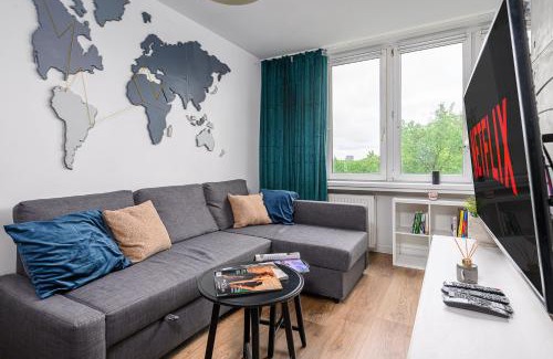 Zoliborz Apartment | Lumina bright apartments in Warsaw
