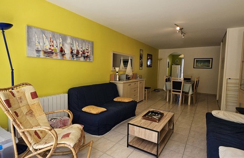 Arzon Apartment | Lumineux et Idéalement Situé Entre Port et Plages Dans Résidence Avec Piscine