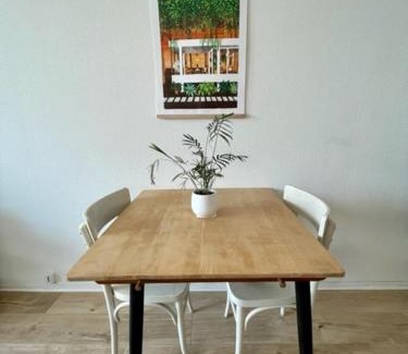 Montigny-les-Metz Apartment | Lumineux Studio 30m2 / Balcon / Proche Gare et Ville