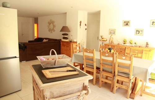 Les Salelles Villa | Luminières II Villa, private pool, up to 12 people