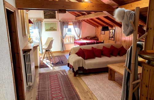 Bormio Apartment | Luminosa Mansarda nel Cuore di Bormio
