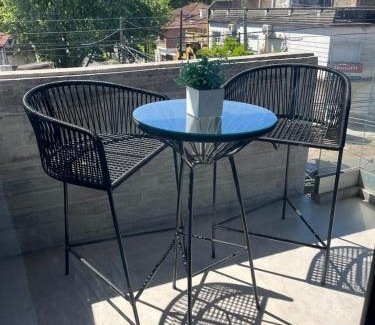 Remedios de Escalada Apartment | Luminoso Depto 40 metros NUEVO. Excelente Ubicacion Zona Sur.