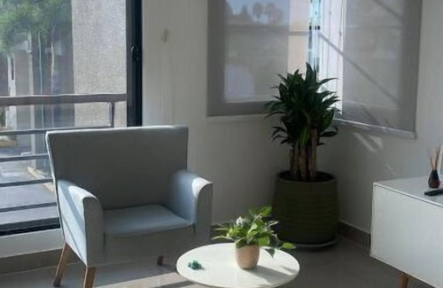 Samborondon Apartment | Luminoso, moderno, parqueo, piscina