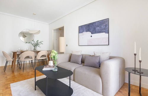Imperial Apartment | Luminoso y Confortable en el Centro de Madrid