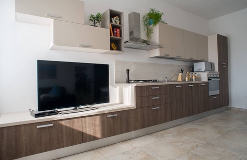 Porto Tolle Apartment | LUMINOUS, LARGE AND COMFORTABLE APARTMENT NEAR THE SEA