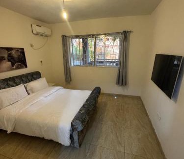 Freetown Apartment | Lumley 3 Bedroom flat with solar power and generator
