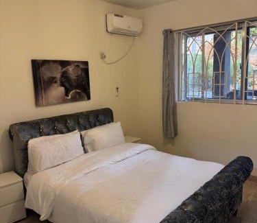 Freetown Apartment | Lumley 3 Bedroom flat with solar power and generator