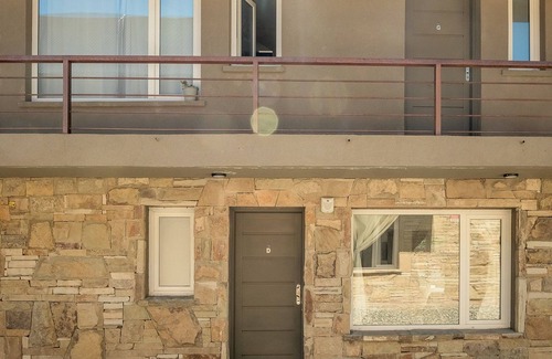 San Carlos de Bariloche Apartment | Luna Azul. Condo. Fast Wifi. Free Parking.