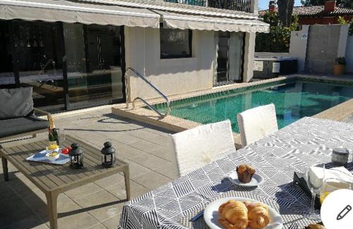 San Agustin Villa | Luna Bay Palma