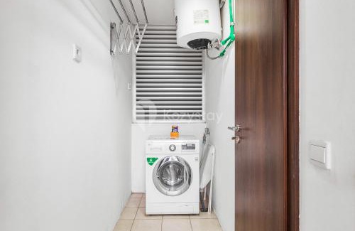Bangka Apartment | Luna by Kozystay - Kemang