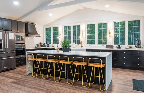 Leeds House | Luna Cove: Premier Hudson Valley Getaway