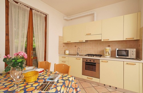 Oldesio Apartment | Luna: lake view apartment with two bedrooms