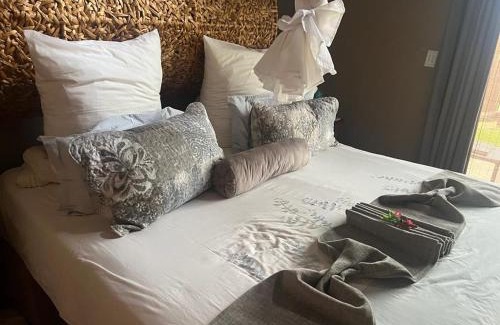 Leeupoort House | Luna Piena 19A Zebula golf course and spa resort