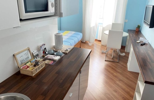 Quartiere XI Portuense House | Luna Rossa Guest House Blue Double room with jacuzzi
