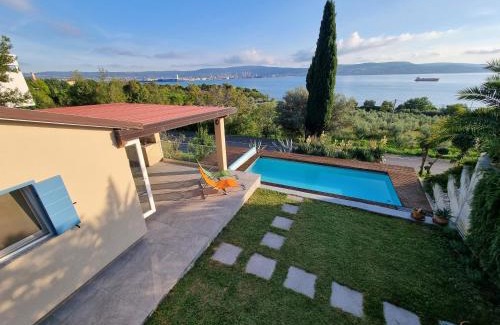 Ankaran Apartment | Luna's Seaview Residence - Ankaran