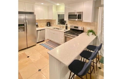 South Patrick Shores House | Luna Surf House - Just 12 min walk to beach!