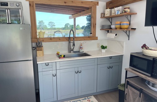 Clewiston House | Luna’s Ranch - Little Lake House
