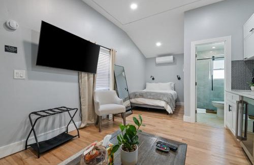 Hempstead Apartment | Lunavista Cozy Studio