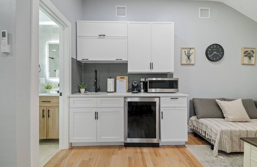 West Hempstead Apartment | Lunavista Cozy Studio