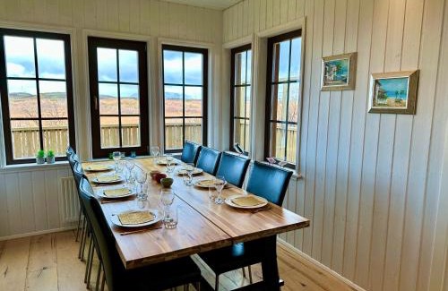 Borgarnes House | Lundur