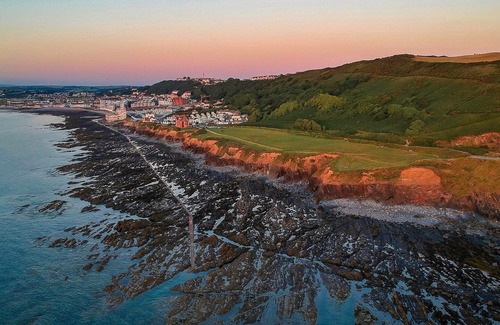 Westward Ho Cottage | LUNDY LOOKOUT Westward Ho! ( not Buckleigh)