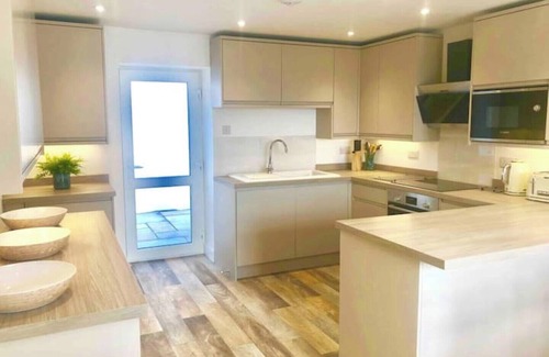 Westward Ho House | Lundy Seaview! Minutes Drive to Beach