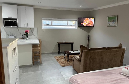 Berea House | Luneburgh Cottages