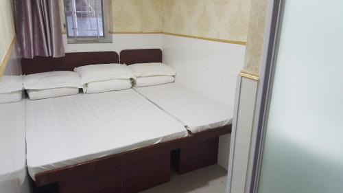 Yau Tsim Mong House | Lung Wa Hotel