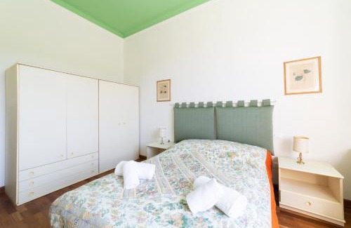 Santa Croce Apartment | Lungarno attic with private terrace and lift