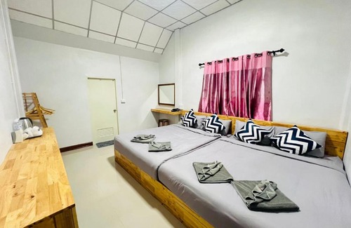 Mok Cham Pae House | Lungwang Guest House